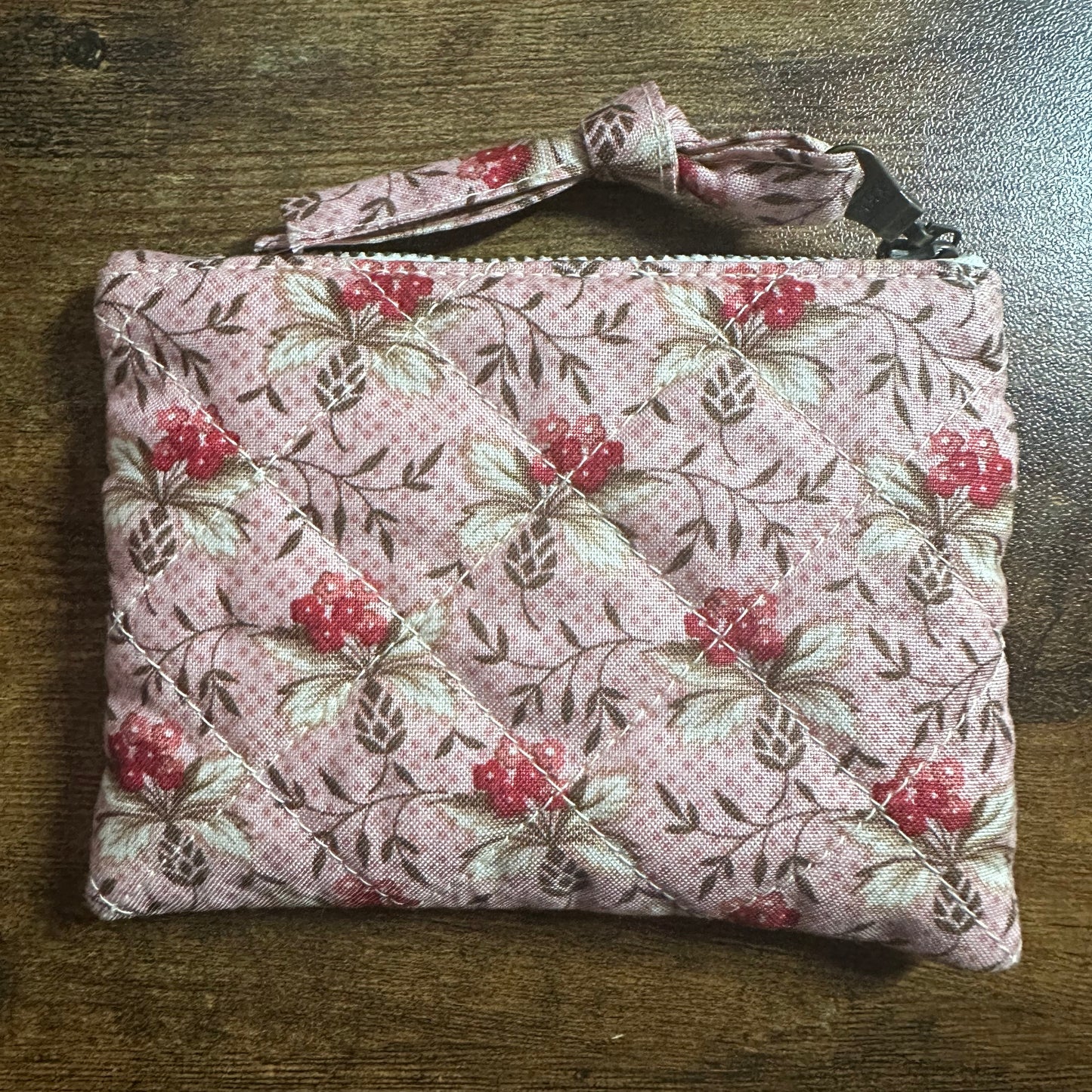 Pink Floral Quilted Zipper Pouch – Handmade Coin Purse & Small Wallet