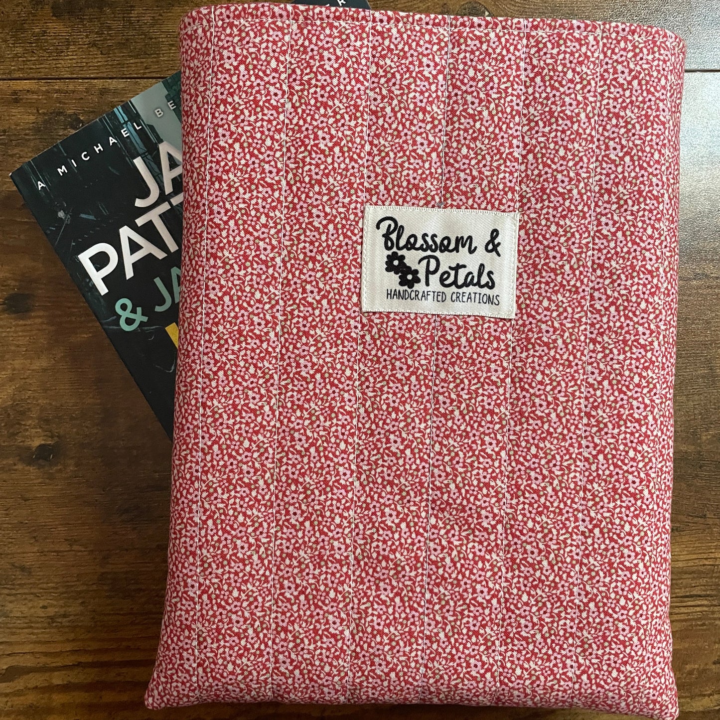 Red Ditsy Floral Quilted Book Sleeve, Padded Book Protector