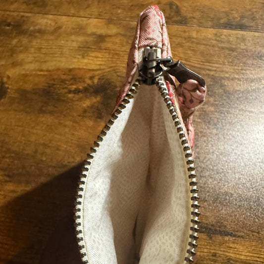 Pink Floral Quilted Zipper Pouch – Handmade Coin Purse & Small Wallet